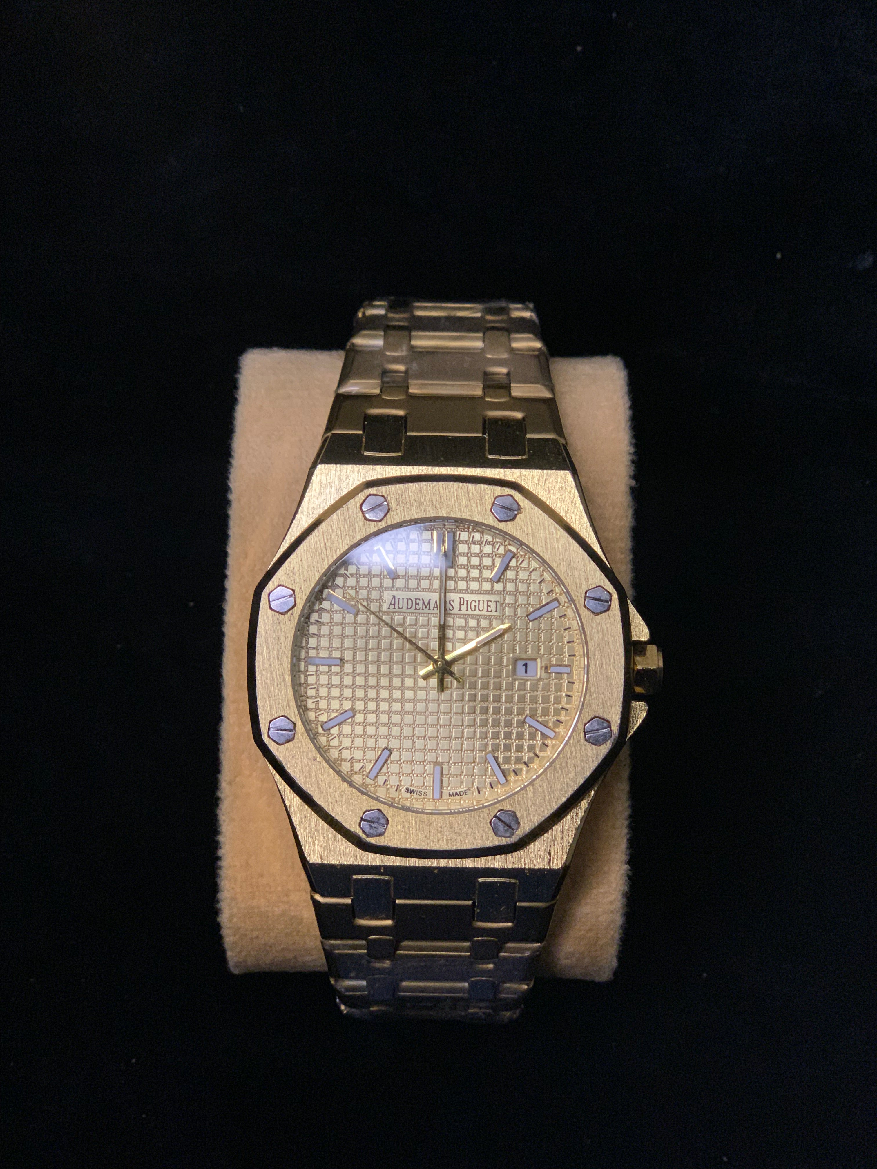 Audemars Puguet Gold Edition